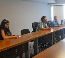 &Pi;&rho;ό&epsilon;&delta;&rho;&omicron;&sigmaf; &tau;&eta;&sigmaf; &Delta;&eta;&mu;&omicron;&tau;&iota;&kappa;ή&sigmaf; &Kappa;&omicron;&iota;&nu;ό&tau;&eta;&tau;&alpha;&sigmaf; &Tau;&rho;ί&pi;&omicron;&lambda;&eta;&sigmaf; &epsilon;&kappa;&lambda;έ&chi;&tau;&eta;&kappa;&epsilon; &omicron;&mu;ό&phi;&omega;&nu;&alpha; &omicron; &Eta;&lambda;ί&alpha;&sigmaf; &Kappa;ά&mu;&alpha;&rho;&eta;&sigmaf;