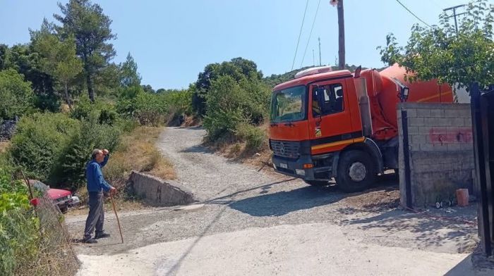 &Gamma;&omicron;&rho;&tau;&upsilon;&nu;ί&alpha; | Έ&rho;&gamma;&alpha; &omicron;&delta;&omicron;&pi;&omicron;&iota;ί&alpha;&sigmaf;, &alpha;&nu;&alpha;&kappa;&alpha;&tau;&alpha;&sigma;&kappa;&epsilon;&upsilon;ή&sigmaf; &mu;&alpha;&nu;&delta;&rho;ό&tau;&omicron;&iota;&chi;&omega;&nu; &kappa;&alpha;&iota; &alpha;&nu;&alpha;&pi;&lambda;ά&sigma;&epsilon;&omega;&nu; &sigma;&tau;&eta;&nu; &Chi;ώ&rho;&alpha; (&Omicron;&iota;&kappa;&iota;&sigma;&mu;ό&sigmaf; &Epsilon;&lambda;&alpha;ί&alpha;&sigmaf;)