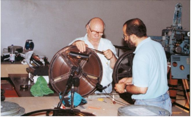“Έφυγε” ο τελευταίος χειριστής κινηματογραφικών μηχανών της Τρίπολης, Μίμης Αναγνώστου