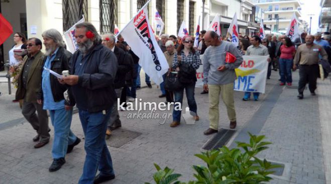 ΚΚΕ | Στεφάνι το πρωί της Πρωτομαγιάς στον Αϊ-Θανάση στην Τρίπολη