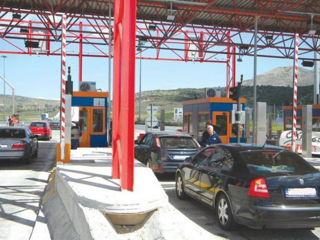 &Alpha;&upsilon;&xi;&eta;&mu;έ&nu;&eta; &eta; &kappa;ί&nu;&eta;&sigma;&eta; &sigma;&tau;&omicron;&nu; &alpha;&upsilon;&tau;&omicron;&kappa;&iota;&nu;&eta;&tau;ό&delta;&rho;&omicron;&mu;&omicron; &Kappa;ό&rho;&iota;&nu;&theta;&omicron;&sigmaf; - &Tau;&rho;ί&pi;&omicron;&lambda;&eta; - &Kappa;&alpha;&lambda;&alpha;&mu;ά&tau;&alpha;