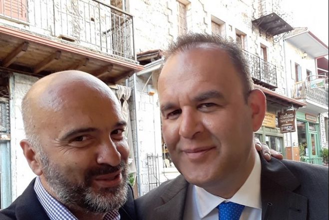 &Tau;&alpha; &sigma;&upsilon;&gamma;&chi;&alpha;&rho;&eta;&tau;ή&rho;&iota;&alpha; &Lambda;ύ&tau;&rho;&alpha; &sigma;&tau;&omicron;&nu; &nu;έ&omicron; &Delta;ή&mu;&alpha;&rho;&chi;&omicron; &Gamma;&omicron;&rho;&tau;&upsilon;&nu;ί&alpha;&sigmaf;