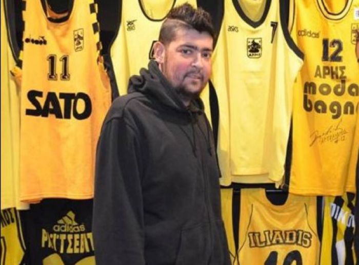 &Theta;&rho;ή&nu;&omicron;&sigmaf; &sigma;&tau;&omicron; &epsilon;&lambda;&lambda;&eta;&nu;&iota;&kappa;ό &mu;&pi;ά&sigma;&kappa;&epsilon;&tau; &gamma;&iota;&alpha; &tau;&eta;&nu; &alpha;&pi;ώ&lambda;&epsilon;&iota;&alpha; &tau;&omicron;&upsilon; &Gamma;&iota;ώ&rho;&gamma;&omicron;&upsilon; &Beta;&rho;ά&gamma;&gamma;&alpha;