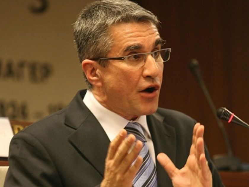 Εκτός Κοινοβουλευτικής Ομάδας του ΠΑΣΟΚ ο Λοβέρδος!