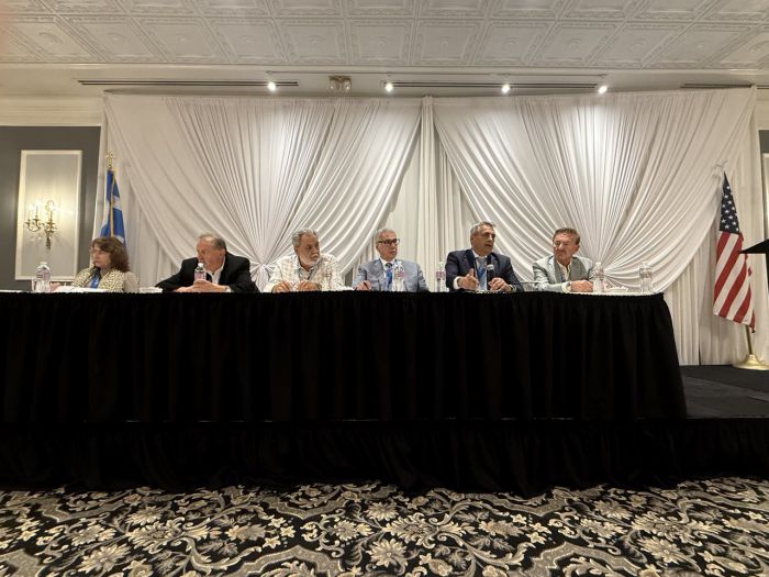 Κώστας Τζιούμης από την Αμερική | Τι είπε για Παναρκαδικό Νοσοκομείο, άλσος, περιφερειακό, ιατροδικαστική υπηρεσία και κυλικείο (vd)