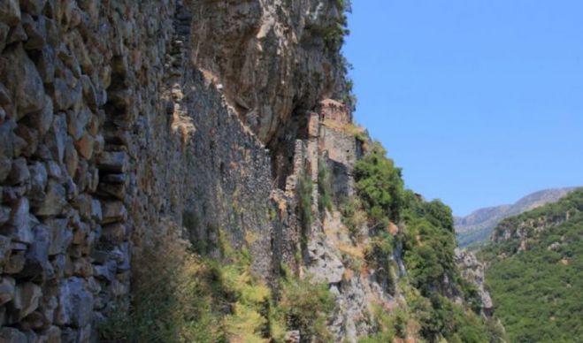 Μονή Φιλοσόφου | Προχωρά η ανασύσταση της ιστορικής βιβλιοθήκης