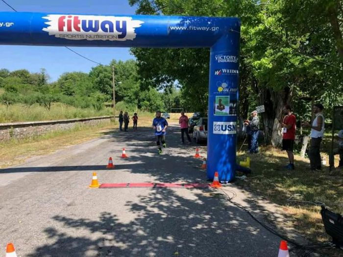 &Sigma;&tau;&iota;&sigmaf; 18 &Omicron;&kappa;&tau;&omega;&beta;&rho;ί&omicron;&upsilon; &omicron; &laquo;2&omicron;&sigmaf; &Mu;&alpha;&iota;&nu;ά&lambda;&iota;&omicron;&sigmaf; &Delta;&rho;ό&mu;&omicron;&sigmaf;&raquo; &upsilon;&pi;ό &tau;&eta;&nu; &alpha;&iota;&gamma;ί&delta;&alpha; &tau;&omicron;&upsilon; &Delta;ή&mu;&omicron;&upsilon; &Tau;&rho;ί&pi;&omicron;&lambda;&eta;&sigmaf;