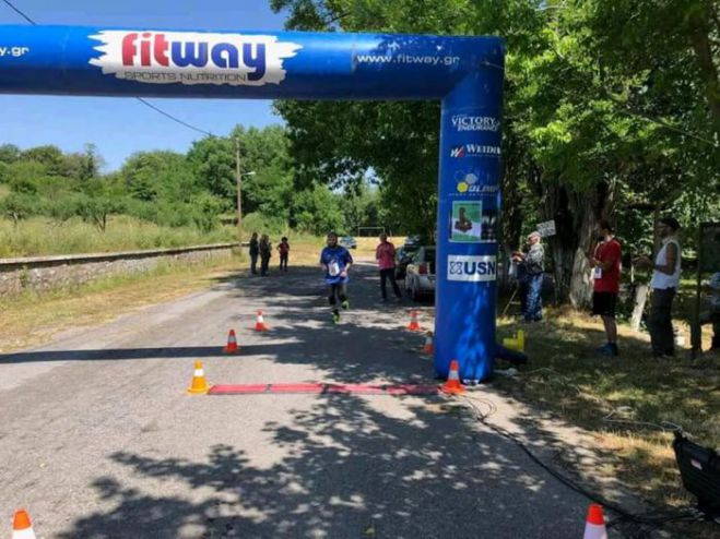 &Sigma;&tau;&iota;&sigmaf; 18 &Omicron;&kappa;&tau;&omega;&beta;&rho;ί&omicron;&upsilon; &omicron; &laquo;2&omicron;&sigmaf; &Mu;&alpha;&iota;&nu;ά&lambda;&iota;&omicron;&sigmaf; &Delta;&rho;ό&mu;&omicron;&sigmaf;&raquo; &upsilon;&pi;ό &tau;&eta;&nu; &alpha;&iota;&gamma;ί&delta;&alpha; &tau;&omicron;&upsilon; &Delta;ή&mu;&omicron;&upsilon; &Tau;&rho;ί&pi;&omicron;&lambda;&eta;&sigmaf;