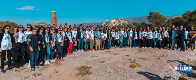 &Sigma;&tau;&omicron; 1&omicron; &Phi;ό&rho;&omicron;&upsilon;&mu; &alpha;&pi;&alpha;&nu;&tau;&alpha;&chi;&omicron;ύ &nu;έ&omega;&nu; &Epsilon;&lambda;&lambda;ή&nu;&omega;&nu; &sigma;&upsilon;&mu;&mu;&epsilon;&tau;&epsilon;ί&chi;&epsilon; &eta; &Nu;&epsilon;&omicron;&lambda;&alpha;ί&alpha; &tau;&omicron;&upsilon; &Pi;&alpha;&gamma;&kappa;ό&sigma;&mu;&iota;&omicron;&upsilon; &Pi;&alpha;&nu;&alpha;&rho;&kappa;&alpha;&delta;&iota;&kappa;&omicron;ύ &Sigma;&upsilon;&mu;&beta;&omicron;&upsilon;&lambda;ί&omicron;&upsilon;