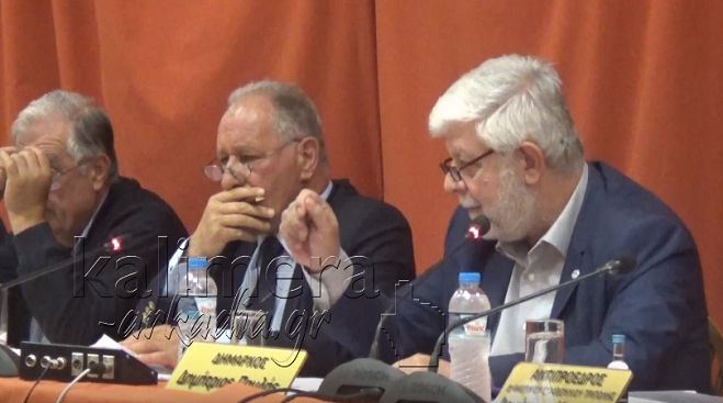 Παυλής για περιφερειακούς συμβούλους Αρκαδίας: &quot;Τους κατηγορώ ευθέως&quot;! (vd)