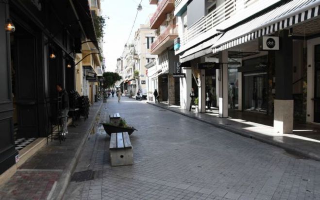 K&omicron;&rho;&omega;&nu;&omicron;ϊό&sigmaf; | O&iota; 7 &pi;&epsilon;&rho;&iota;&omicron;&chi;έ&sigmaf; &tau;&eta;&sigmaf; &chi;ώ&rho;&alpha;&sigmaf; &pi;&omicron;&upsilon; &beta;&rho;ί&sigma;&kappa;&omicron;&nu;&tau;&alpha;&iota; έ&nu;&alpha; &beta;ή&mu;&alpha; &pi;&rho;&iota;&nu; &tau;&omicron; lockdown