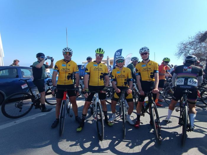 &Pi;&omicron;&delta;&eta;&lambda;&alpha;&sigma;ί&alpha; | &Mu;&epsilon; 5 &alpha;&theta;&lambda;&eta;&tau;έ&sigmaf; &eta; &Alpha;&Epsilon;&Kappa; &Tau;&rho;ί&pi;&omicron;&lambda;&eta;&sigmaf; &sigma;&tau;&omicron;&nu; 1&omicron; &Gamma;ύ&rho;&omicron; &tau;&eta;&sigmaf; &Kappa;&omicron;&rho;ώ&nu;&eta;&sigmaf; (&epsilon;&iota;&kappa;ό&nu;&epsilon;&sigmaf;)