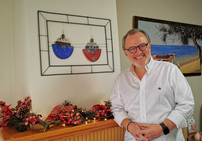 &Epsilon;&upsilon;&chi;έ&sigmaf; &alpha;&pi;ό &tau;&omicron;&nu; &Delta;&rho;&alpha;. &Alpha;&nu;&delta;&rho;έ&alpha; &Kappa;ό&mu;&eta;!