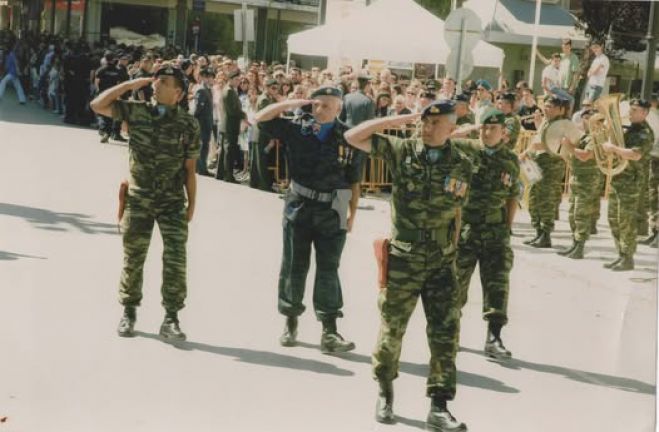 &Iota;V &Mu;&epsilon;&rho;&alpha;&rho;&chi;ί&alpha; &Pi;&epsilon;&zeta;&iota;&kappa;&omicron;ύ - 114 &chi;&rho;ό&nu;&iota;&alpha; &iota;&sigma;&tau;&omicron;&rho;ί&alpha;&sigmaf;