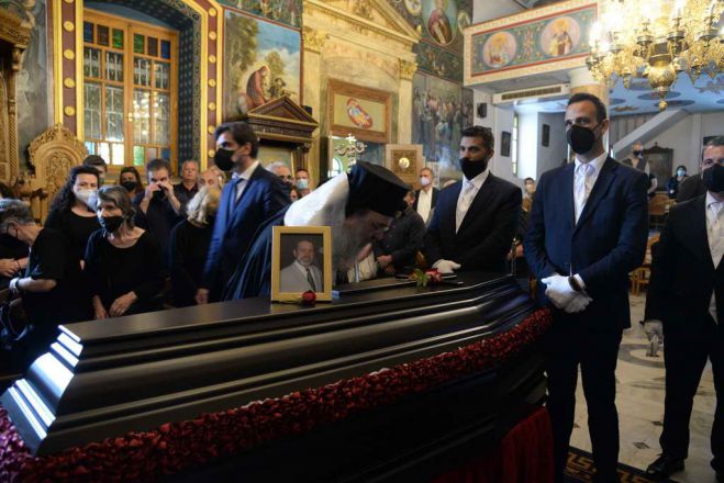 &Eta; &tau;&epsilon;&lambda;&epsilon;&upsilon;&tau;&alpha;ί&alpha; &pi;&rho;ά&xi;&eta; &gamma;&iota;&alpha; &tau;&omicron;&nu; &Gamma;&iota;ώ&rho;&gamma;&omicron; &Tau;&sigma;&alpha;&gamma;&gamma;&omicron;ύ&rho;&eta; (&epsilon;&iota;&kappa;ό&nu;&epsilon;&sigmaf;)