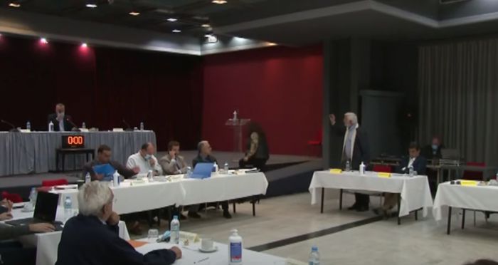Διακόπηκε προσωρινά η συνεδρίαση του περιφερειακού - Χαμός με Γόντικα, Τατούλη, Νικολάκου!