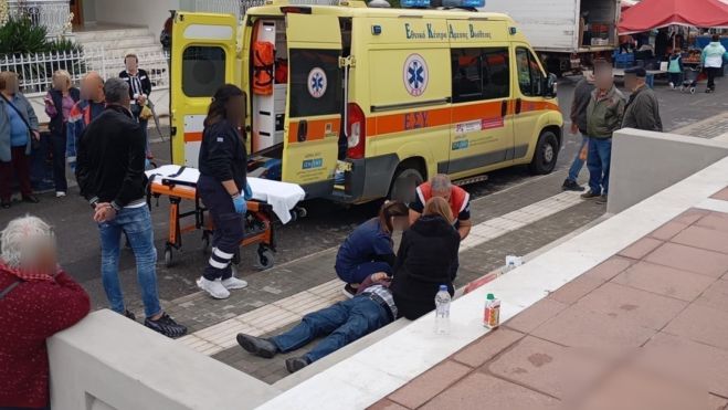 Τραυματίστηκε άνδρας στην πλατεία Μπασιάκου - Μεταφέρθηκε στο Παναρκαδικό Νοσοκομείο (εικόνες)