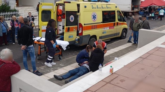 Τραυματίστηκε άνδρας στην πλατεία Μπασιάκου - Μεταφέρθηκε στο Παναρκαδικό Νοσοκομείο (εικόνες)