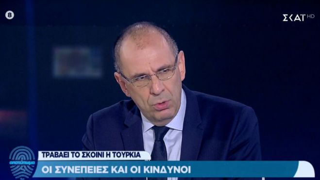 Κλειστές δομές για μετανάστες σε ξερονήσια σκέφτεται η Κυβέρνηση