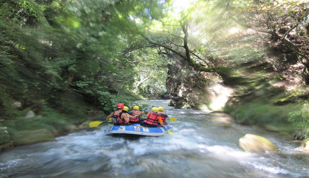 Εσείς δηλώσατε συμμετοχή για το rafting του ΕΟΣ στο φαράγγι του Λούσιου; (vd)