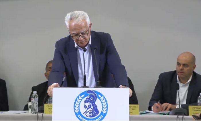 &Sigma;&mu;&upsilon;&rho;&nu;&iota;ώ&tau;&eta;&sigmaf;: &laquo;&Alpha;&pi;&omicron;&sigma;&pi;&alpha;&sigma;&mu;&alpha;&tau;&iota;&kappa;ά έ&rho;&gamma;&alpha; &chi;&omega;&rho;ί&sigmaf; &sigma;&upsilon;&gamma;&kappa;&epsilon;&kappa;&rho;&iota;&mu;έ&nu;&omicron; &sigma;&chi;&epsilon;&delta;&iota;&alpha;&sigma;&mu;ό&raquo; &ndash; &Omicron;&iota; &kappa;&alpha;&theta;&upsilon;&sigma;&tau;&epsilon;&rho;ή&sigma;&epsilon;&iota;&sigmaf; &kappa;&alpha;&iota; &omicron;&iota; &pi;&rho;&omicron;&tau;ά&sigma;&epsilon;&iota;&sigmaf; &gamma;&iota;&alpha; &tau;&eta;&nu; &Tau;&rho;ί&pi;&omicron;&lambda;&eta;
