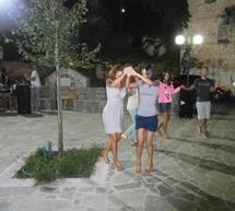 &Sigma;&tau;&omicron;
&Kappa;&alpha;&rho;&alpha;&tau;&omicron;&upsilon;&lambda;&iota;ά&nu;&iota;&kappa;&omicron; &Alpha;&nu;&tau;ά&mu;&omega;&mu;&alpha; (video)!