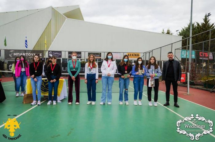 &Alpha;&pi;&omicron;&nu;&omicron;&mu;έ&sigmaf; &sigma;&tau;&omicron; &epsilon;&sigma;&omega;&tau;&epsilon;&rho;&iota;&kappa;ό &tau;&omicron;&upsilon;&rho;&nu;&omicron;&upsilon;ά Juniors by Orchestra Tripolis &tau;&omicron;&upsilon; &omicron;&mu;ί&lambda;&omicron;&upsilon; &tau;έ&nu;&iota;&sigmaf; &tau;&eta;&sigmaf; &Alpha;&Epsilon;&Kappa; &Tau;&rho;ί&pi;&omicron;&lambda;&eta;&sigmaf; (&epsilon;&iota;&kappa;ό&nu;&epsilon;&sigmaf;)