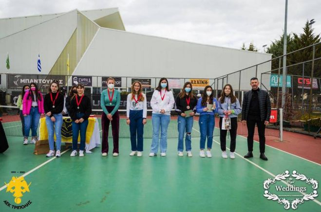 &Alpha;&pi;&omicron;&nu;&omicron;&mu;έ&sigmaf; &sigma;&tau;&omicron; &epsilon;&sigma;&omega;&tau;&epsilon;&rho;&iota;&kappa;ό &tau;&omicron;&upsilon;&rho;&nu;&omicron;&upsilon;ά Juniors by Orchestra Tripolis &tau;&omicron;&upsilon; &omicron;&mu;ί&lambda;&omicron;&upsilon; &tau;έ&nu;&iota;&sigmaf; &tau;&eta;&sigmaf; &Alpha;&Epsilon;&Kappa; &Tau;&rho;ί&pi;&omicron;&lambda;&eta;&sigmaf; (&epsilon;&iota;&kappa;ό&nu;&epsilon;&sigmaf;)