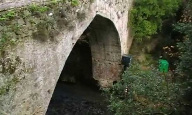 &Theta;&alpha; &gamma;ί&nu;&epsilon;&iota; έ&lambda;&epsilon;&gamma;&chi;&omicron;&sigmaf; &sigma;&tau;&iota;&sigmaf; &gamma;έ&phi;&upsilon;&rho;&epsilon;&sigmaf; &tau;&omega;&nu; &delta;&rho;ό&mu;&omega;&nu; &tau;&eta;&sigmaf; &Alpha;&rho;&kappa;&alpha;&delta;ί&alpha;&sigmaf;!