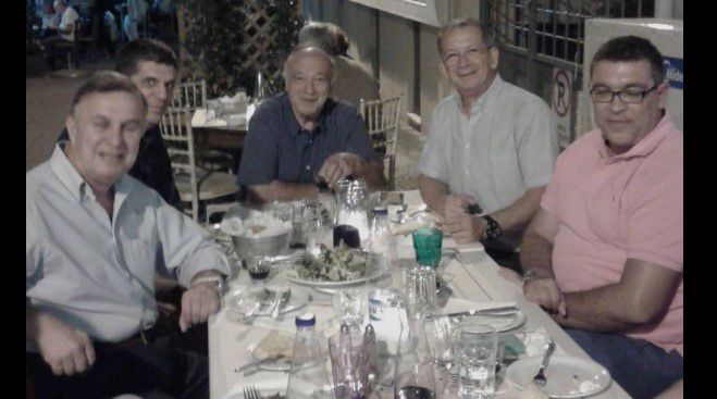 &Mu;ί&alpha; &xi;&epsilon;&chi;&omega;&rho;&iota;&sigma;&tau;ή &sigma;&upsilon;&nu;ά&nu;&tau;&eta;&sigma;&eta; &Omicron;&rho;&theta;&omicron;&pi;&epsilon;&delta;&iota;&kappa;ώ&nu; &gamma;&iota;&alpha;&tau;&rho;ώ&nu; έ&gamma;&iota;&nu;&epsilon; &sigma;&tau;&eta;&nu; &Tau;&rho;ί&pi;&omicron;&lambda;&eta;!