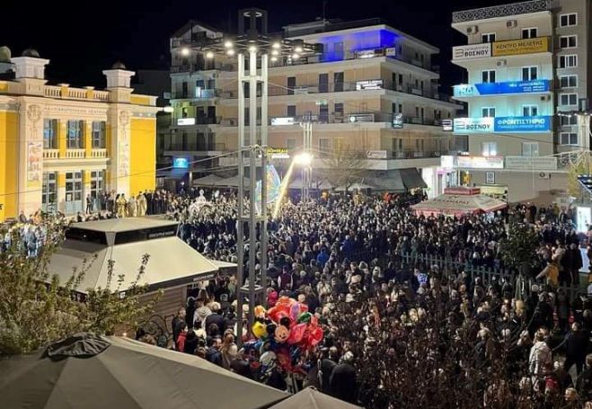 &Phi;&omega;&tau;&omicron;&gamma;&rho;&alpha;&phi;&iota;&kappa;ά "&kappa;&lambda;&iota;&kappa;" &alpha;&pi;ό &tau;&eta;&nu; &Alpha;&kappa;&omicron;&lambda;&omicron;&upsilon;&theta;ί&alpha; &tau;&omicron;&upsilon; &Epsilon;&pi;&iota;&tau;&alpha;&phi;ί&omicron;&upsilon; &sigma;&tau;&omicron;&nu; &Mu;&eta;&tau;&rho;&omicron;&pi;&omicron;&lambda;&iota;&tau;&iota;&kappa;ό &Nu;&alpha;ό &Tau;&rho;&iota;&pi;ό&lambda;&epsilon;&omega;&sigmaf;