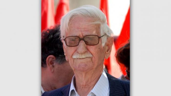 "Έ&phi;&upsilon;&gamma;&epsilon;" &alpha;&pi;ό &tau;&eta; &zeta;&omega;ή &omicron; &Eta;&lambda;ί&alpha;&sigmaf; &Gamma;&iota;&alpha;&nu;&nu;&alpha;&kappa;&omicron;ύ&rho;&alpha;&sigmaf; - &Sigma;&upsilon;&lambda;&lambda;&upsilon;&pi;&eta;&tau;ή&rho;&iota;&alpha; &alpha;&pi;ό &tau;&omicron; &Kappa;&Kappa;&Epsilon;