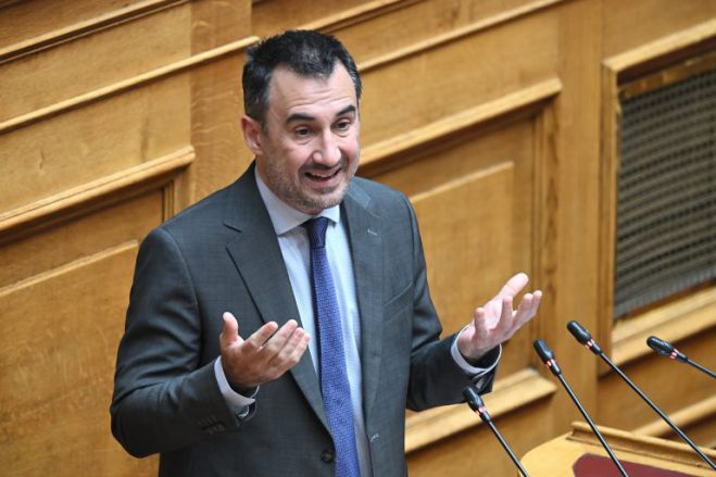 &Pi;&alpha;&rho;&alpha;&iota;&tau;ή&theta;&eta;&kappa;&epsilon; &omicron; &Alpha;&lambda;έ&xi;&eta;&sigmaf; &Chi;&alpha;&rho;ί&tau;&sigma;&eta;&sigmaf; &alpha;&pi;ό &pi;&rho;ό&epsilon;&delta;&rho;&omicron;&sigmaf; &tau;&eta;&sigmaf; &Nu;έ&alpha;&sigmaf; &Alpha;&rho;&iota;&sigma;&tau;&epsilon;&rho;ά&sigmaf; &ndash; &Alpha;&nu;&alpha;&lambda;&alpha;&mu;&beta;ά&nu;&epsilon;&iota; &pi;&rho;&omicron;&sigma;&omega;&rho;&iota;&nu;ά &omicron; &Gamma;&alpha;&beta;&rho;&iota;ή&lambda; &Sigma;&alpha;&kappa;&epsilon;&lambda;&lambda;&alpha;&rho;ί&delta;&eta;&sigmaf;