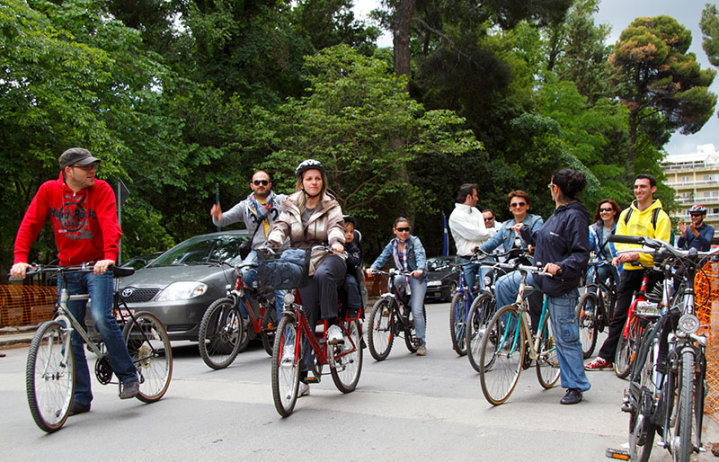Ποδηλατάδα – διαμαρτυρία για τα σκουπίδια στην Τρίπολη!
