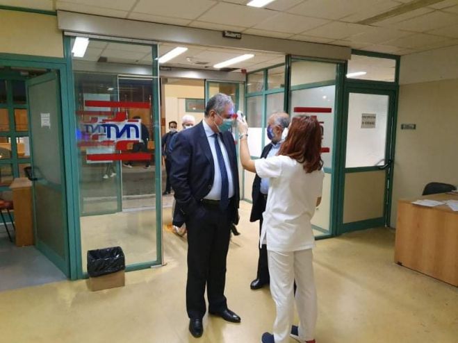 &Beta;&rho;&alpha;&delta;&iota;&nu;ή &epsilon;&pi;ί&sigma;&kappa;&epsilon;&psi;&eta; &Kappa;&alpha;&rho;&beta;έ&lambda;&eta; &sigma;&tau;&omicron; &Pi;&alpha;&nu;&alpha;&rho;&kappa;&alpha;&delta;&iota;&kappa;ό &Nu;&omicron;&sigma;&omicron;&kappa;&omicron;&mu;&epsilon;ί&omicron; &tau;&eta;&sigmaf; &Tau;&rho;ί&pi;&omicron;&lambda;&eta;&sigmaf;! (&epsilon;&iota;&kappa;ό&nu;&epsilon;&sigmaf;)