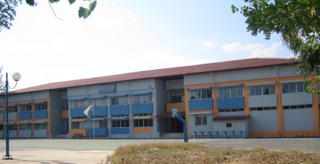 &Tau;&omicron;&pi;&omicron;&theta;έ&tau;&eta;&sigma;&eta; &Delta;&iota;&epsilon;&upsilon;&theta;&upsilon;&nu;&tau;ή &sigma;&tau;&omicron; 3&omicron; &Delta;&eta;&mu;&omicron;&tau;&iota;&kappa;ό &Sigma;&chi;&omicron;&lambda;&epsilon;ί&omicron; &Mu;&epsilon;&gamma;&alpha;&lambda;ό&pi;&omicron;&lambda;&eta;&sigmaf; &kappa;&alpha;&iota; &Delta;&iota;&epsilon;&upsilon;&theta;ύ&nu;&tau;&rho;&iota;&alpha;&sigmaf; &sigma;&tau;&omicron; &Epsilon;&iota;&delta;&iota;&kappa;ό &Delta;&eta;&mu;&omicron;&tau;&iota;&kappa;ό &Sigma;&chi;&omicron;&lambda;&epsilon;ί&omicron; &Tau;&rho;ί&pi;&omicron;&lambda;&eta;&sigmaf;