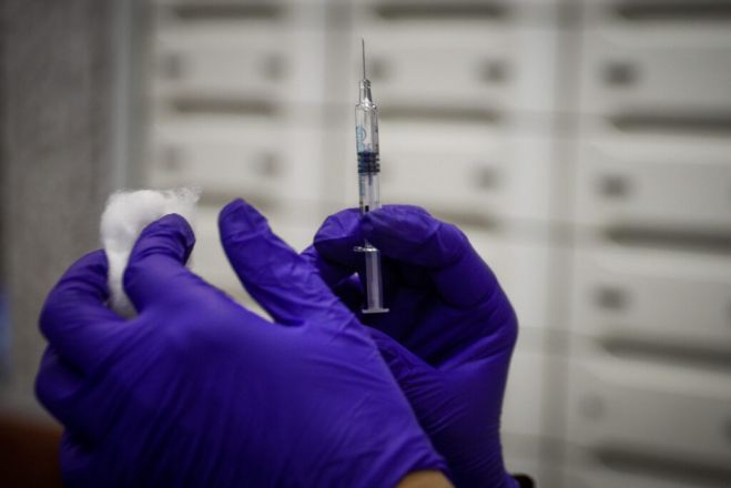 Κορωνοϊός | Νέος εμβολιασμός από Σεπτέμβριο