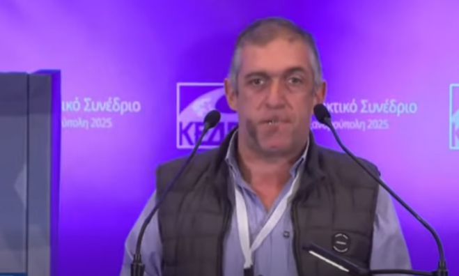 Παπαδημητρίου στην ΚΕΔΕ: &quot;Οφείλουμε να υποστείλουμε τις κομματικές σημαίες και να υψώσουμε το λάβαρο της επανάστασης, για να διασωθεί η Τοπική Αυτοδιοίκηση&quot;