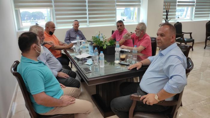 &Nu;έ&alpha; έ&rho;&gamma;&alpha; &sigma;&epsilon; &Tau;&rho;ί&pi;&omicron;&lambda;&eta;, &Gamma;&omicron;&rho;&tau;&upsilon;&nu;ί&alpha; &kappa;&alpha;&iota; &Mu;&epsilon;&gamma;&alpha;&lambda;ό&pi;&omicron;&lambda;&eta;&sigmaf; | &Sigma;&upsilon;&nu;ά&nu;&tau;&eta;&sigma;&eta; &Sigma;&kappa;&alpha;&nu;&tau;&zeta;&omicron;ύ &mu;&epsilon; &tau;&rho;&epsilon;&iota;&sigmaf; &Delta;&eta;&mu;ά&rho;&chi;&omicron;&upsilon;&sigmaf;