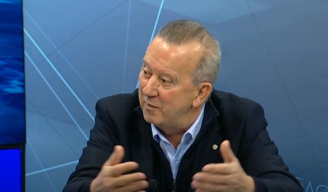 &Sigma;&kappa;&alpha;&nu;&tau;&zeta;ό&sigmaf;: "&Theta;&alpha; &pi;&epsilon;&rho;ί&mu;&epsilon;&nu;&alpha; &alpha;&pi;ό &tau;&omicron;&nu; &kappa;. &Beta;&lambda;ά&sigma;&eta; &nu;&alpha; &delta;&iota;&alpha;&psi;&epsilon;ύ&sigma;&epsilon;&iota; &tau;&iota;&sigmaf; &phi;ή&mu;&epsilon;&sigmaf; ό&tau;&iota; &theta;&alpha; &epsilon;ί&nu;&alpha;&iota; &upsilon;&pi;&omicron;&psi;ή&phi;&iota;&omicron;&sigmaf; &Pi;&epsilon;&rho;&iota;&phi;&epsilon;&rho;&epsilon;&iota;ά&rho;&chi;&eta;&sigmaf;" (vd)