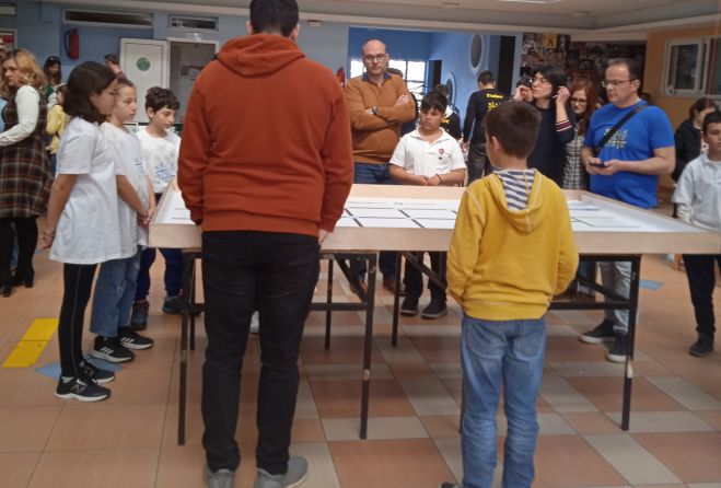 &Sigma;&eta;&mu;&alpha;&nu;&tau;&iota;&kappa;ή &delta;&iota;ά&kappa;&rho;&iota;&sigma;&eta; &gamma;&iota;&alpha; &tau;&eta;&nu; &omicron;&mu;ά&delta;&alpha; &Rho;&omicron;&mu;&pi;&omicron;&tau;&iota;&kappa;ή&sigmaf; &tau;&omicron;&upsilon; &Phi;&iota;&lambda;&omicron;&tau;&epsilon;&chi;&nu;&iota;&kappa;&omicron;ύ &Omicron;&mu;ί&lambda;&omicron;&upsilon; &Tau;&rho;ί&pi;&omicron;&lambda;&eta;&sigmaf;