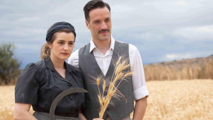 "Ά&gamma;&rho;&iota;&epsilon;&sigmaf; &Mu;έ&lambda;&iota;&sigma;&sigma;&epsilon;&sigmaf;" - &Omicron;&iota; &epsilon;&pi;ό&mu;&epsilon;&nu;&epsilon;&sigmaf; &epsilon;&xi;&epsilon;&lambda;ί&xi;&epsilon;&iota;&sigmaf; | &Eta; &Epsilon;&lambda;έ&nu;&eta; &sigma;&tau;&eta; &phi;&upsilon;&lambda;&alpha;&kappa;ή ύ&pi;&omicron;&pi;&tau;&eta; &gamma;&iota;&alpha; &tau;&omicron; &phi;ό&nu;&omicron; &tau;&omicron;&upsilon; &Sigma;έ&rho;&gamma;&iota;&omicron;&upsilon;