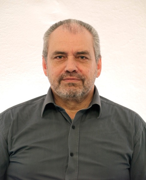 &Epsilon;&Rho;&Tau; &kappa;&alpha;&iota; &Delta;&eta;&mu;&omicron;&kappa;&rho;&alpha;&tau;ί&alpha;
