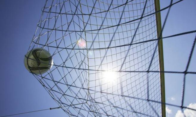 &Alpha;&Epsilon;&Kappa; - &Delta;ό&xi;&alpha; 0-2 ... &sigma;&epsilon; &phi;&iota;&lambda;&iota;&kappa;ή &alpha;&nu;&alpha;&mu;έ&tau;&rho;&eta;&sigma;&eta;