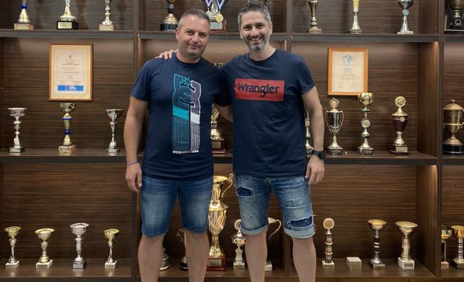 &Alpha;&Epsilon;&Kappa; &Tau;&rho;ί&pi;&omicron;&lambda;&eta;&sigmaf;: &laquo;&Mu;&epsilon;&gamma;&alpha;&lambda;ώ&nu;&epsilon;&iota; &eta; &omicron;&iota;&kappa;&omicron;&gamma;έ&nu;&epsilon;&iota;&alpha; &mu;&alpha;&sigmaf;. &Nu;έ&omicron;&sigmaf; &sigma;&upsilon;&nu;&epsilon;&rho;&gamma;ά&tau;&eta;&sigmaf; &sigma;&tau;&omicron; &pi;&omicron;&delta;&omicron;&sigma;&phi;&alpha;&iota;&rho;&iota;&kappa;ό &tau;&mu;ή&mu;&alpha; &omicron; &pi;&alpha;&lambda;&alpha;ί&mu;&alpha;&chi;&omicron;&sigmaf; &pi;&omicron;&delta;&omicron;&sigma;&phi;&alpha;&iota;&rho;&iota;&sigma;&tau;ή&sigmaf; &Theta;ά&nu;&omicron;&sigmaf; &Tau;&sigma;ί&gamma;&kappa;&alpha;&sigmaf;&raquo;