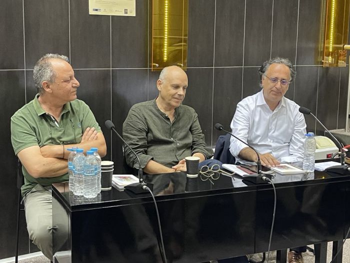Στεμνίτσα | Με συγκίνηση και πλήθος κόσμου η Παγκόσμια Πρώτη Παρουσίαση Βιβλίου «ΕΝ ΠΑΡΕΝΘΕΣΕΙ + 2» του Καθηγητή Παναγιώτη Ροϊλού