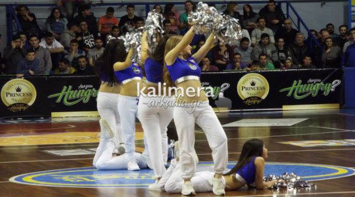 Κέρδισαν το χειροκρότημα οι cheerleaders του Αρκαδικού (vd)!