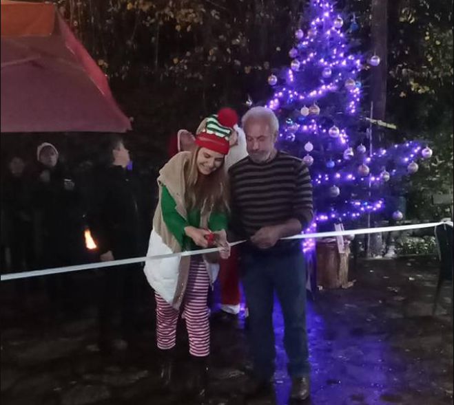 &Tau;&alpha; &epsilon;&gamma;&kappa;&alpha;ί&nu;&iota;&alpha; &tau;&omicron;&upsilon; &Chi;&rho;&iota;&sigma;&tau;&omicron;&upsilon;&gamma;&epsilon;&nu;&nu;&iota;ά&tau;&iota;&kappa;&omicron;&upsilon; &Chi;&omega;&rho;&iota;&omicron;ύ &sigma;&tau;&omicron;&nu; &Pi;&lambda;ά&tau;&alpha;&nu;&omicron; (&epsilon;&iota;&kappa;ό&nu;&epsilon;&sigmaf;)