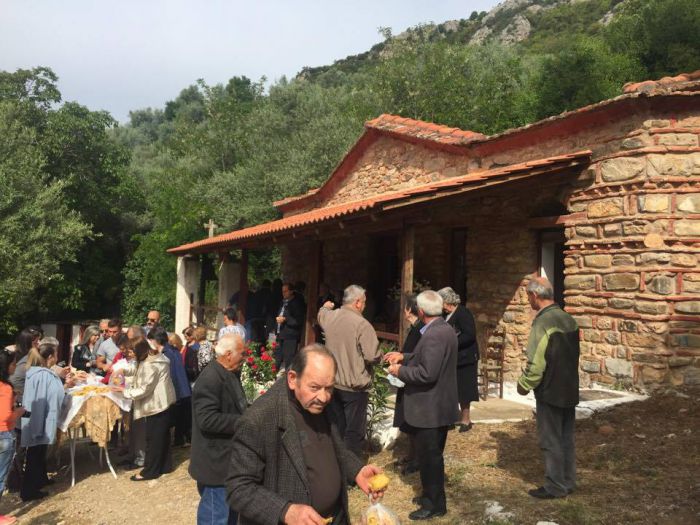 &Gamma;&iota;ό&rho;&tau;&alpha;&sigma;&epsilon; &omicron; &Nu;&alpha;ό&sigmaf; &tau;&eta;&sigmaf; &Alpha;&gamma;ί&alpha;&sigmaf; &Epsilon;&iota;&rho;ή&nu;&eta;&sigmaf; &sigma;&tau;&eta; &Beta;&lambda;&alpha;&chi;&omicron;&kappa;&epsilon;&rho;&alpha;&sigma;&iota;ά (&epsilon;&iota;&kappa;ό&nu;&epsilon;&sigmaf;)