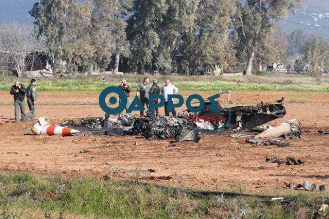 &Epsilon;&kappa;&pi;&alpha;&iota;&delta;&epsilon;&upsilon;&tau;&iota;&kappa;ό &alpha;&epsilon;&rho;&omicron;&pi;&lambda;ά&nu;&omicron; &kappa;&alpha;&tau;έ&pi;&epsilon;&sigma;&epsilon; &sigma;&tau;&eta; &Delta;&upsilon;&tau;&iota;&kappa;ή &Pi;&alpha;&rho;&alpha;&lambda;ί&alpha; &Kappa;&alpha;&lambda;&alpha;&mu;ά&tau;&alpha;&sigmaf; (vd)